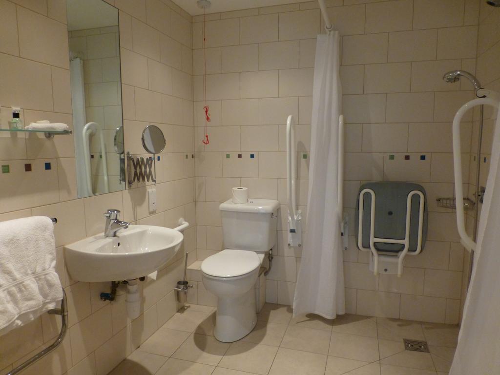 Liberty Wharf Apartments Ст. Хейлир Джерси Экстерьер фото